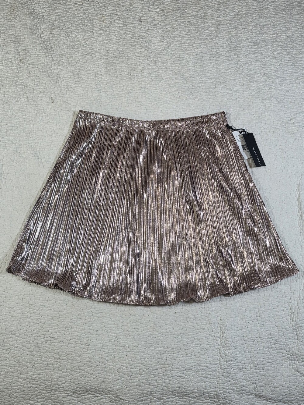 NWT Black Tape_ Metallic Rose Gold Pleated Mini Skirt